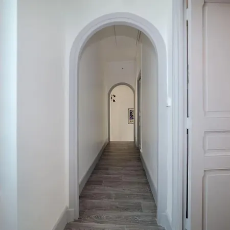 Et Volcans - Maison 9 Couchages Avec Garage Et Exterieur بيت للعطل